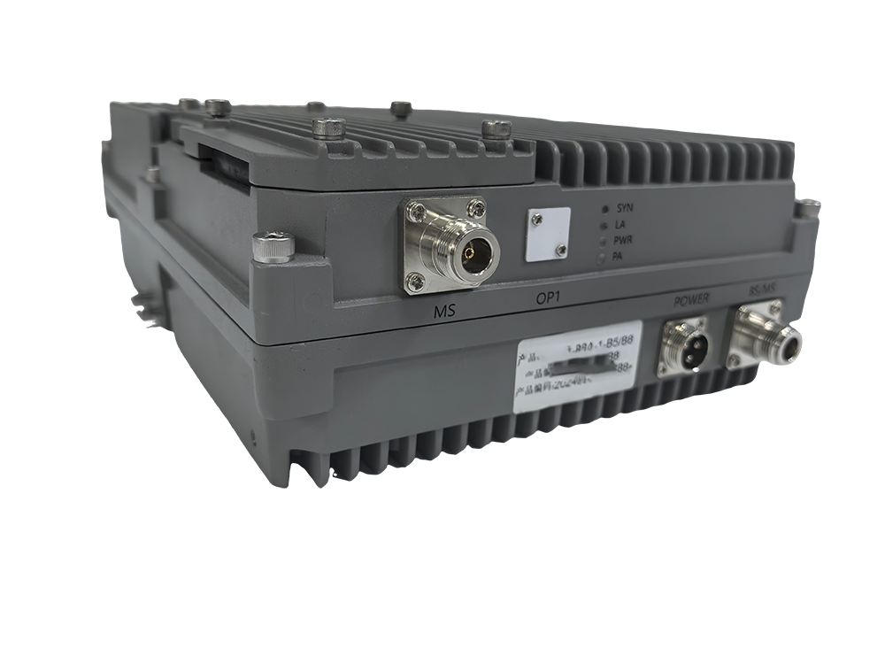  麻阳三频手机信号接收器2000㎡